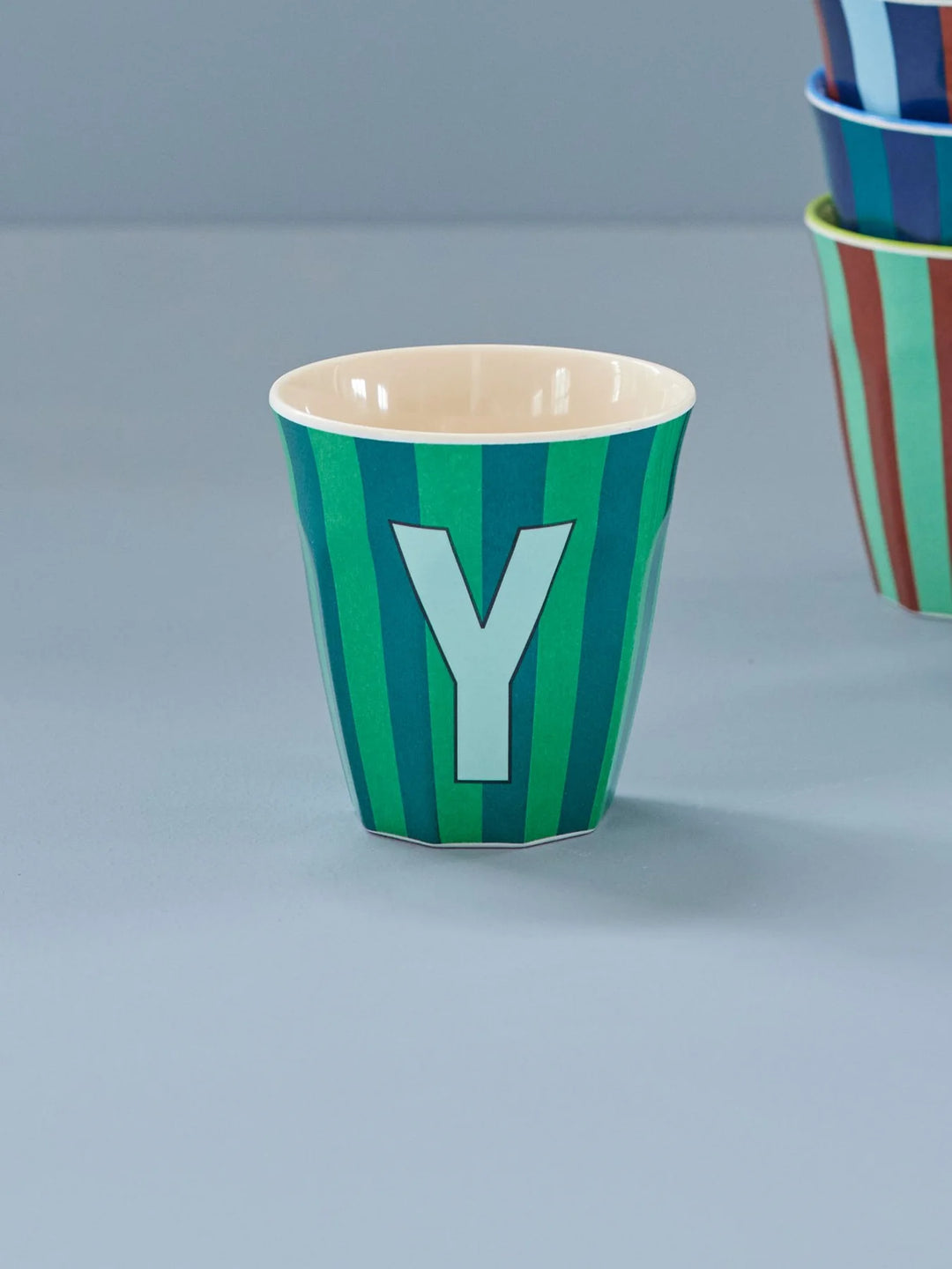 Melamine Cup with the Letter Y - Stripes Hell Grün, Dunkel Grün - Medium - 250 ml