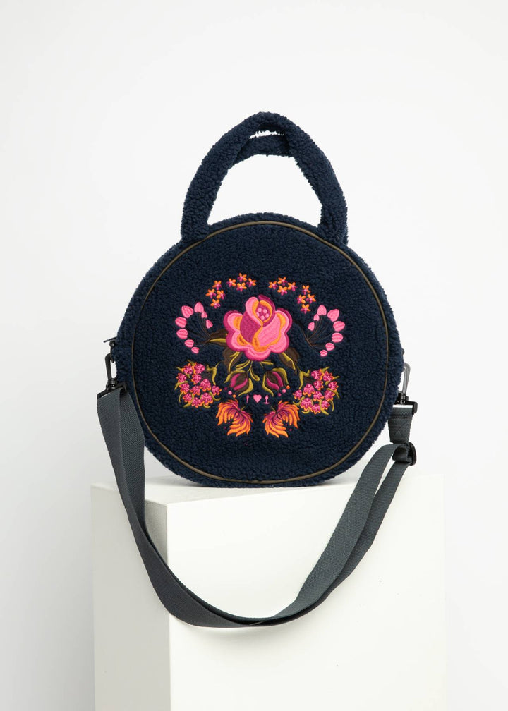 Teddy Rose quilted flower blue STK.