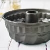 Easy Baking, Gugelhupfform, Ø 22 cm, Höhe 10 cm, mit Marken-Antihaftbeschichtung, mit Rezept