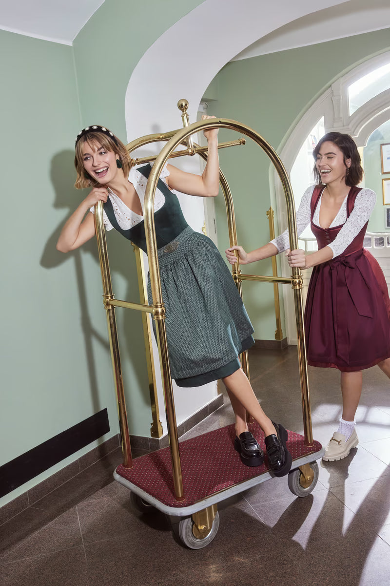 Dirndl Alisha (60cm) in grün