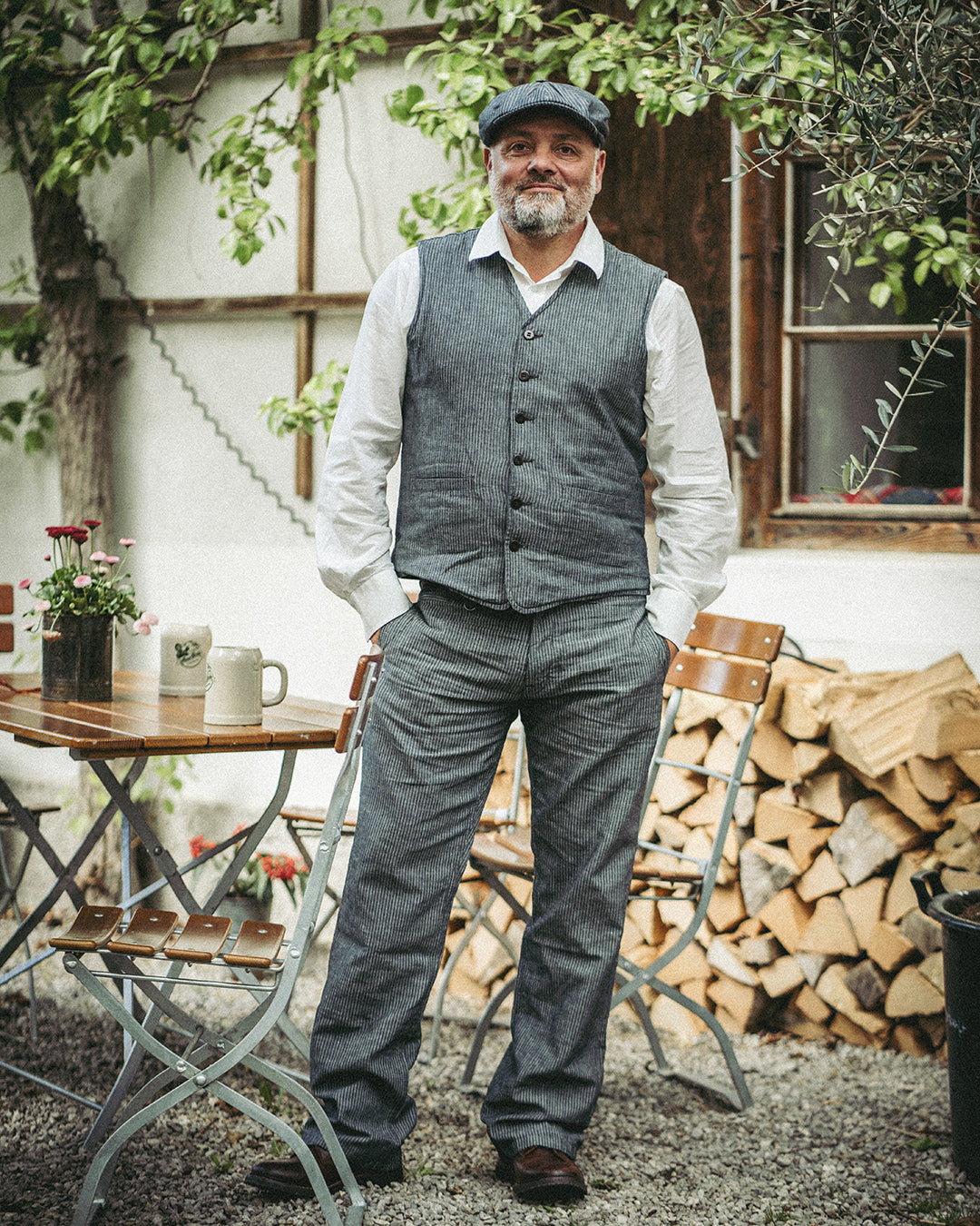 1905 Hauler Vest grey striped linen